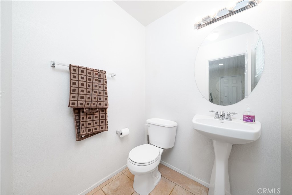 38199 Talavera Court Property Photo 8