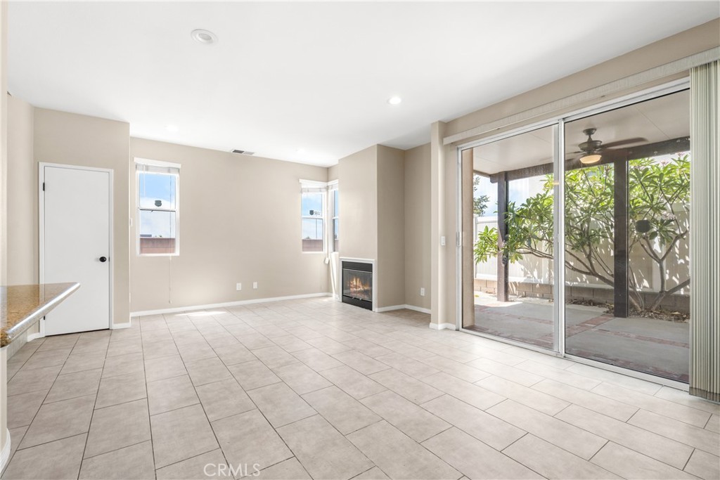 1243 Monterey Court Property Photo 6