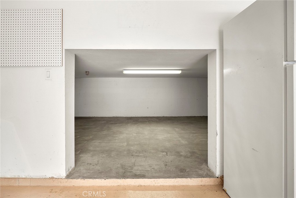 21 Arlington Street Property Photo 35