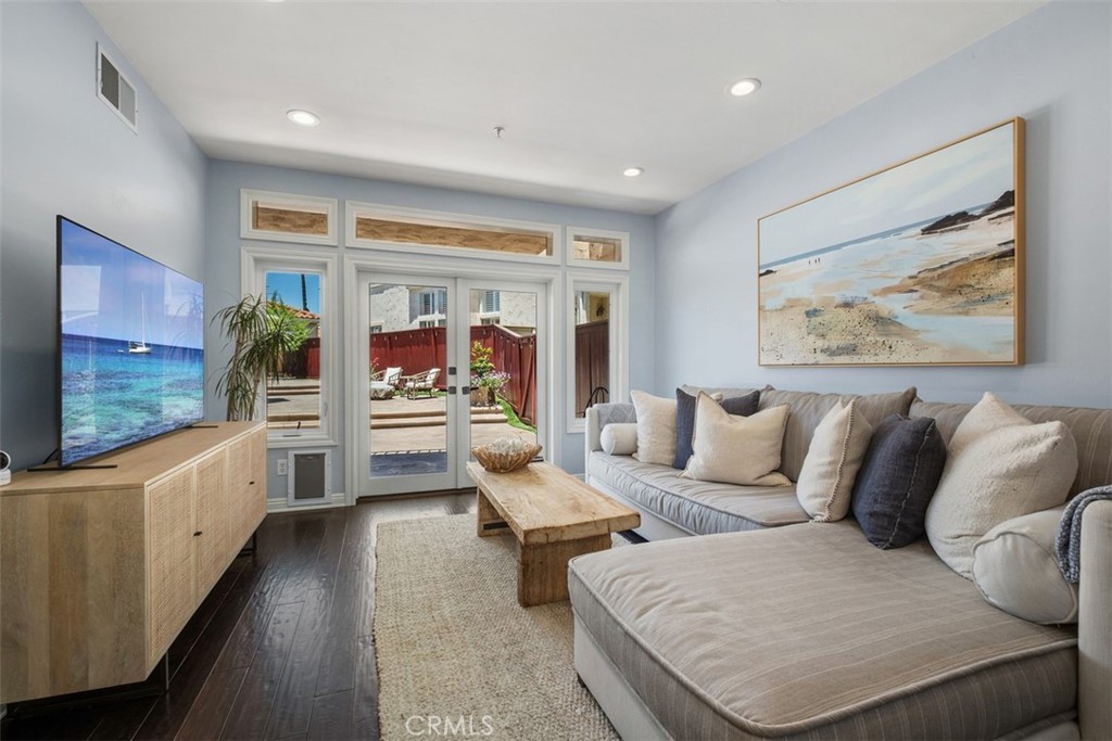 631 Via Presa Property Photo 1