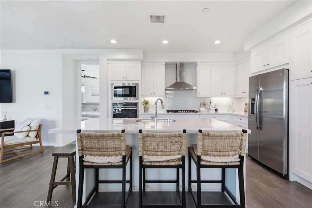 657 Doheny Property Photo 14