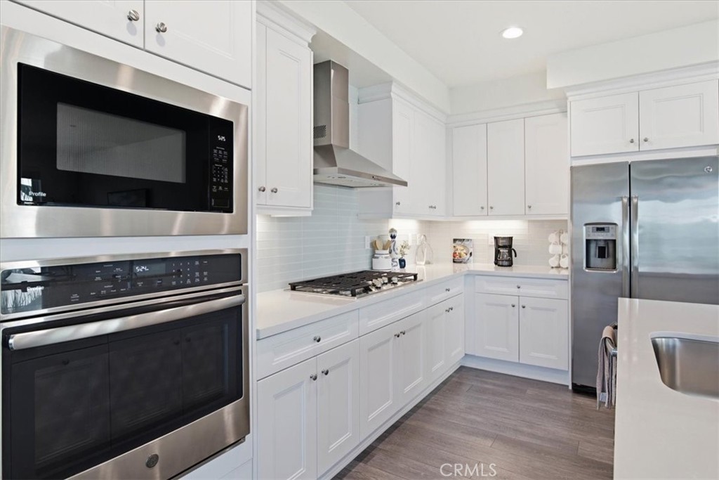 657 Doheny Property Photo 15