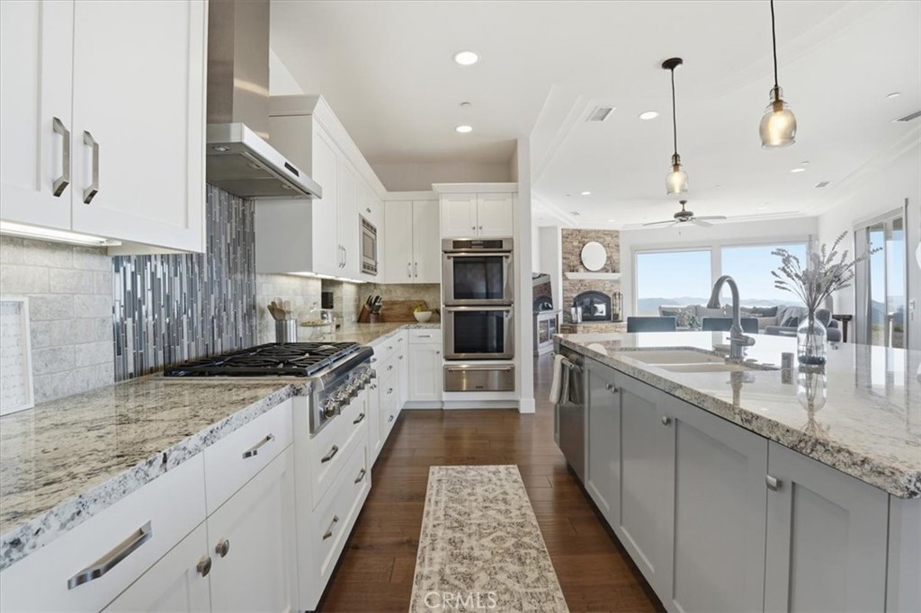 12457 Rancho Heights Road Property Photo 18