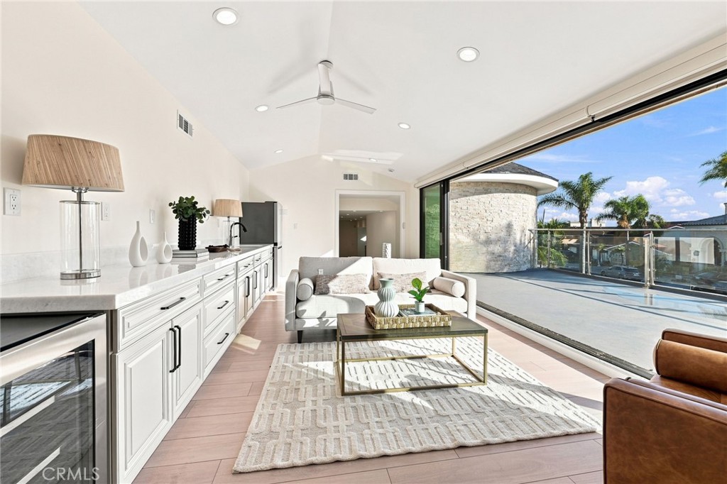 16572 Carousel Property Photo 31