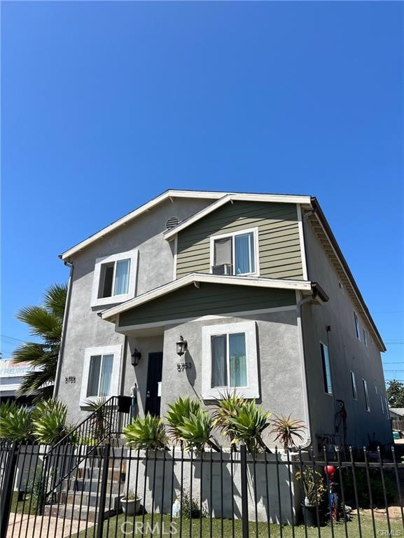 5753 8th Property Photo 1