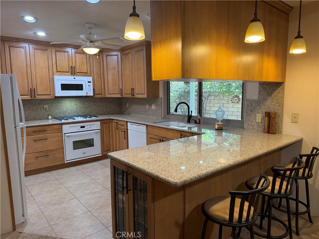 74570 Zircon Circle E Property Photo 7