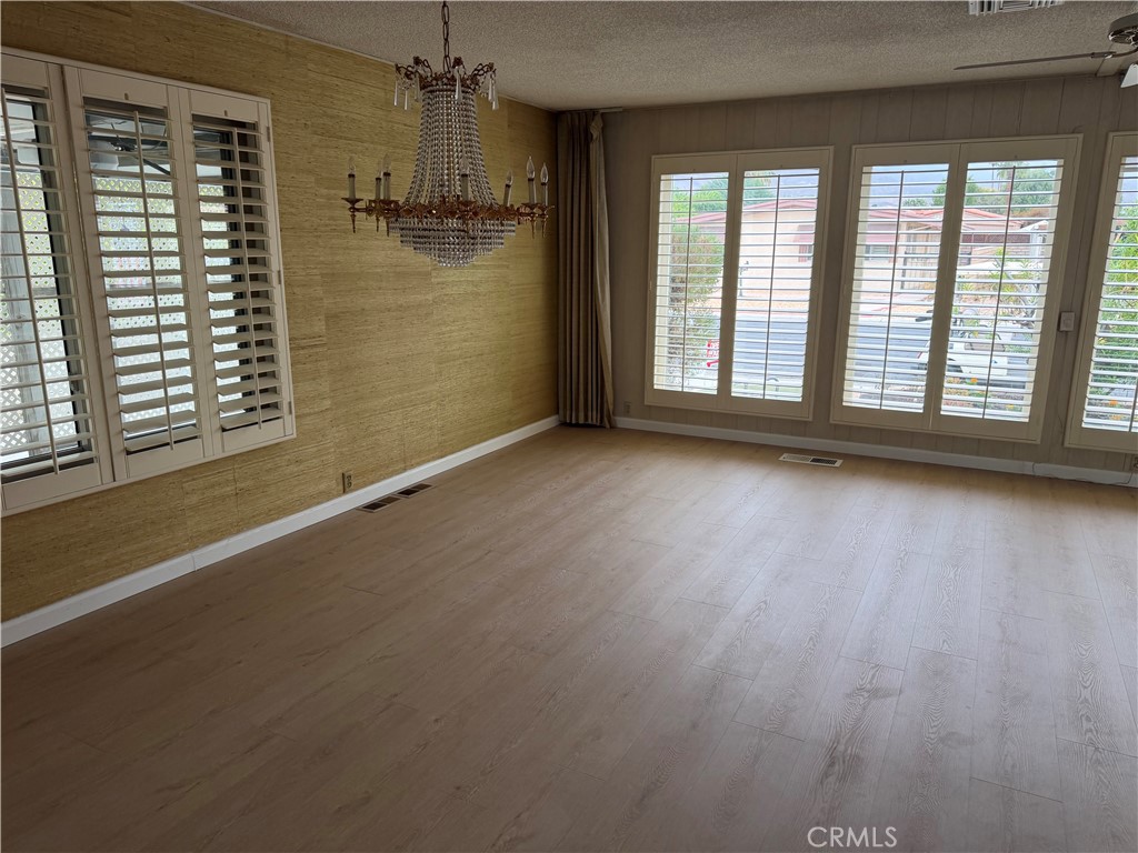 74570 Zircon Circle E Property Photo 14