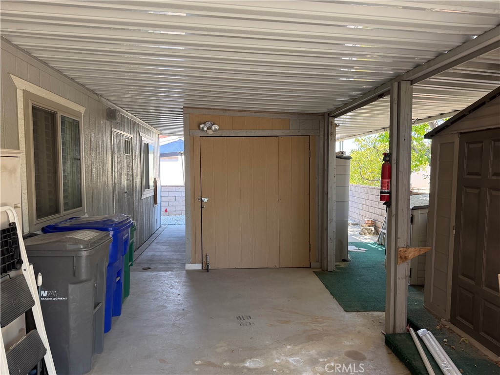 74570 Zircon Circle E Property Photo 25