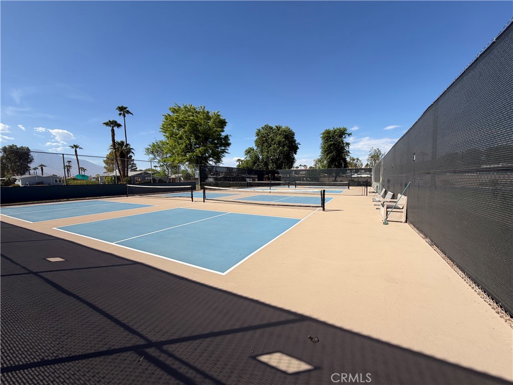 74570 Zircon Circle E Property Photo 36