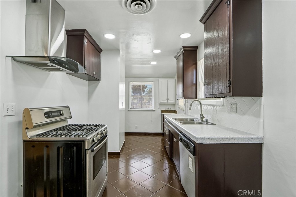 13155 Gault Property Photo 2