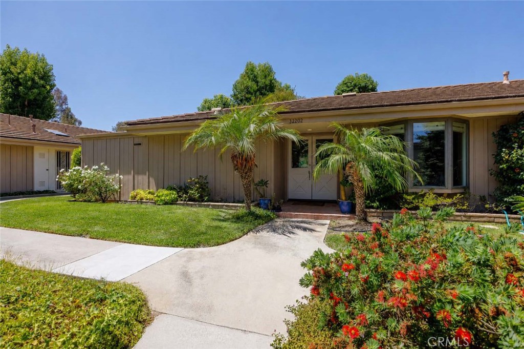 32202 Via Barrida Property Photo 1