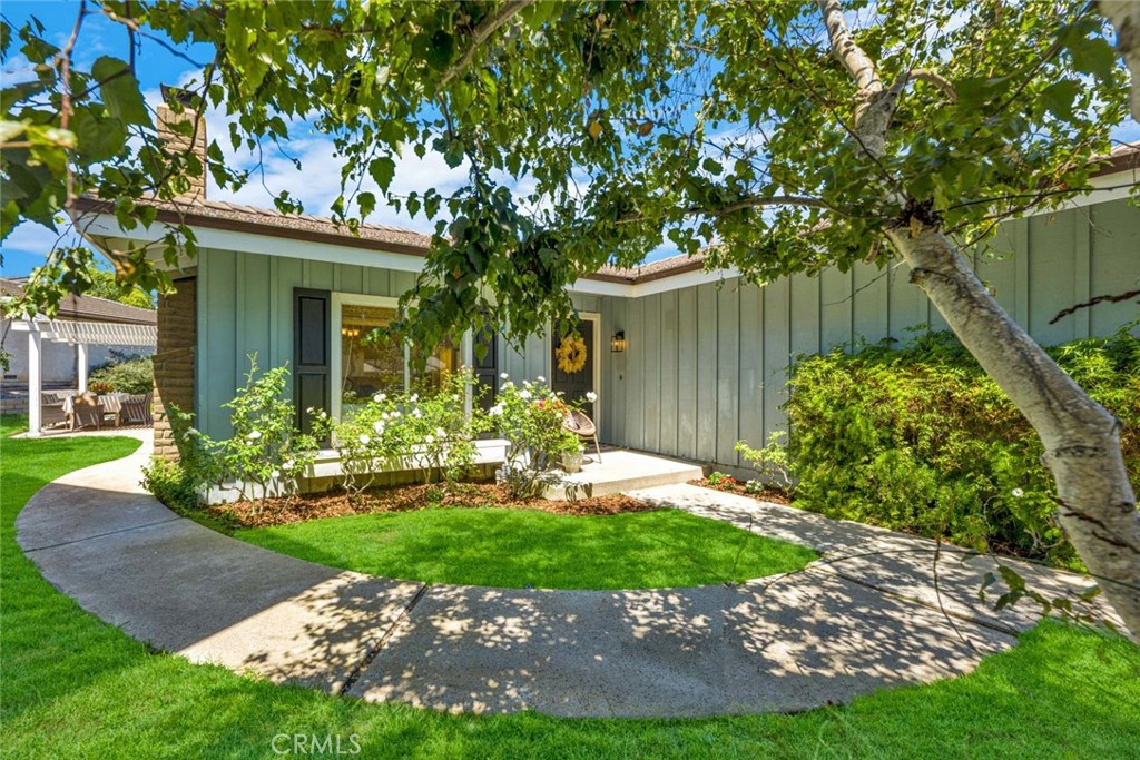 15 Whistling Swan Property Photo 3