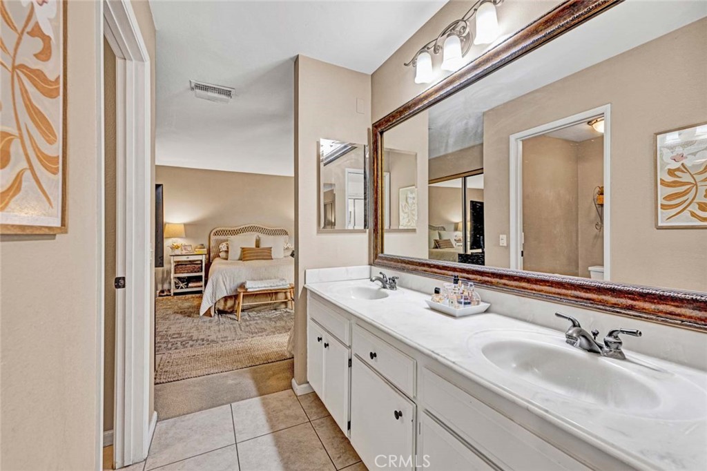 15 Whistling Swan Property Photo 14