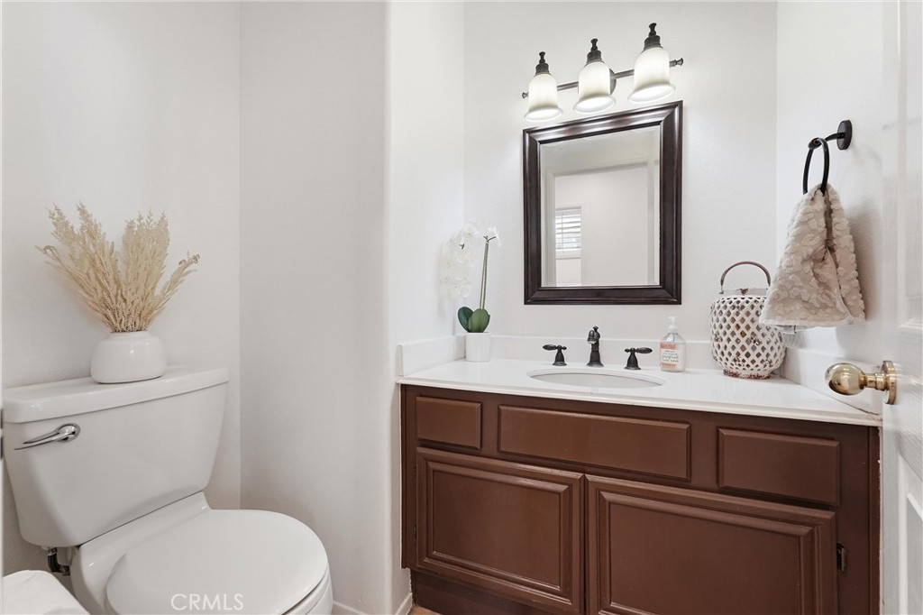 29 Marseille Property Photo 35