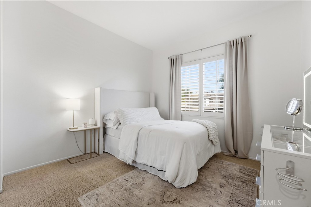 29 Marseille Property Photo 46