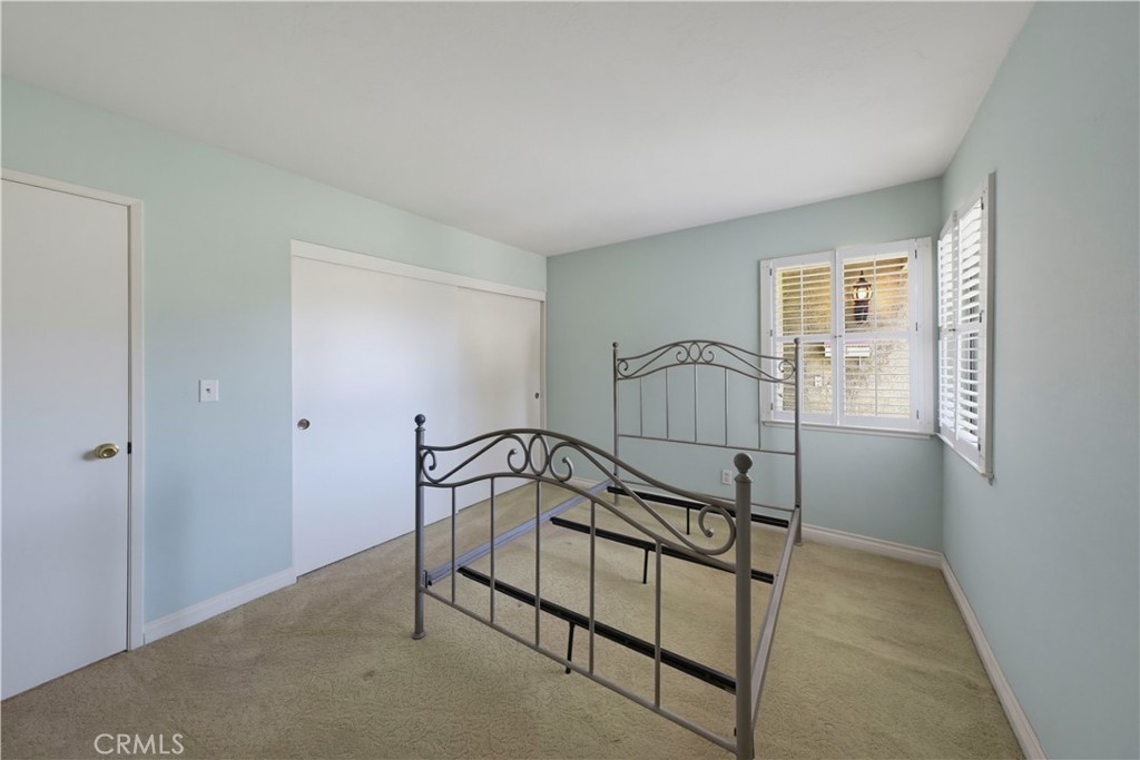 1215 E Mardell Property Photo 27