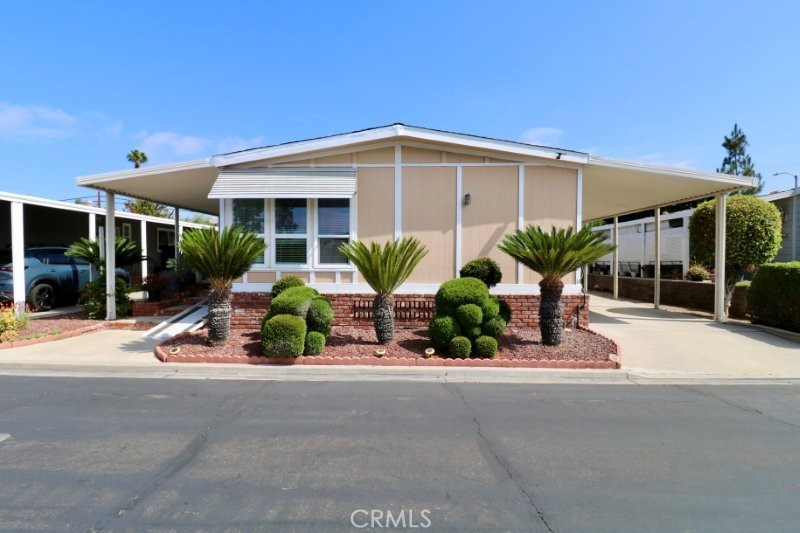 14055 Lake View Drive 14 Property Photo 1