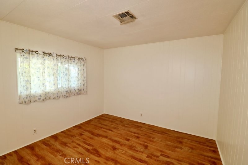 14055 Lake View Drive 14 Property Photo 40