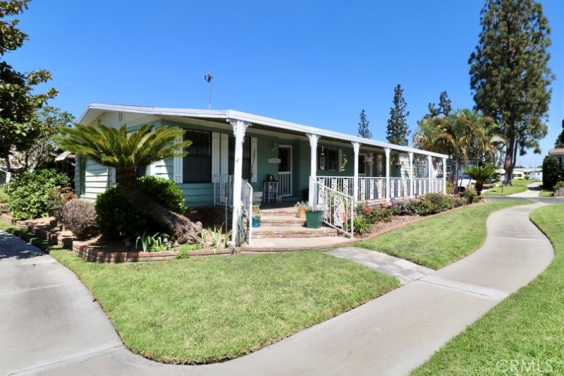 14024 Lake Side Drive 113 Property Photo 1