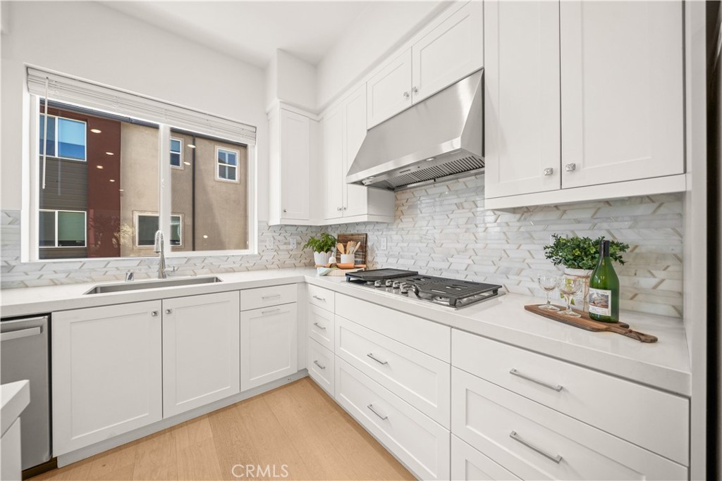 271 Lynx Property Photo 12