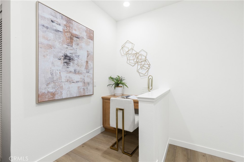 229 Dewdrop Property Photo 15