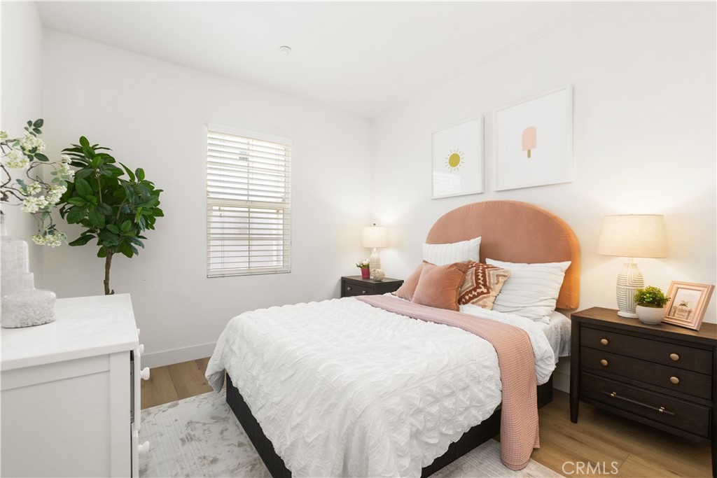 229 Dewdrop Property Photo 16
