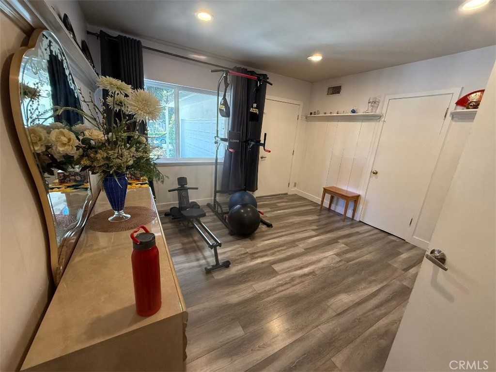 4711 Aqueduct Property Photo 7