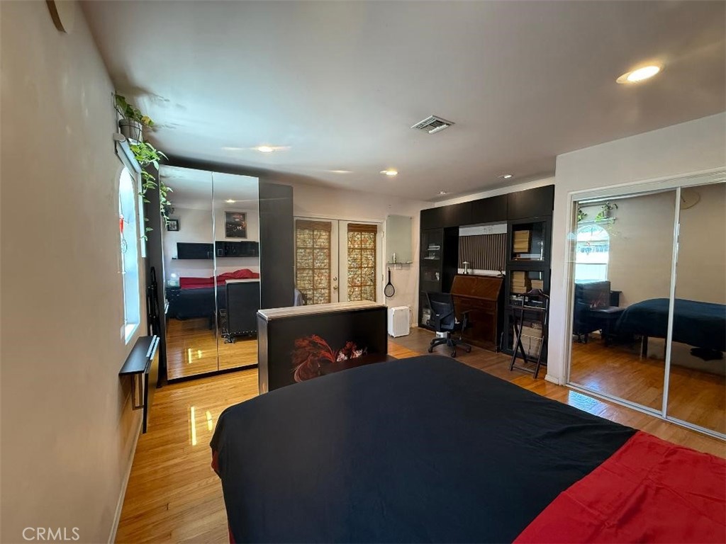 4711 Aqueduct Property Photo 10