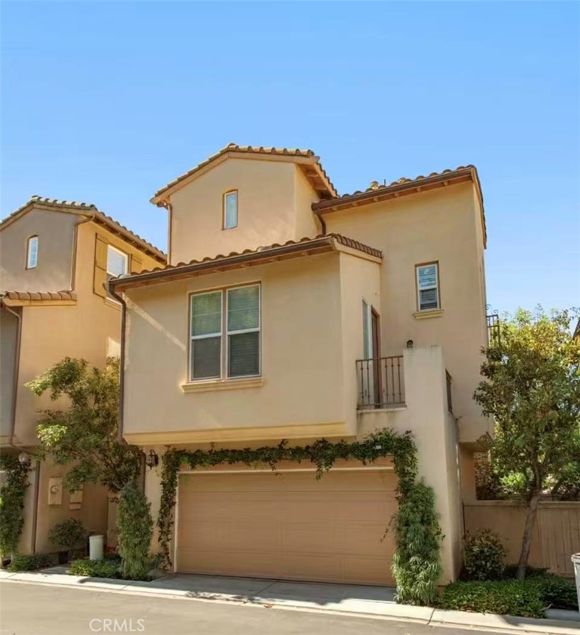 12 Tall Oak Property Photo 2