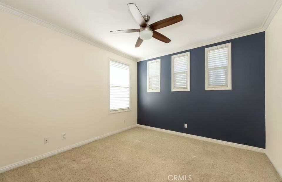 12 Tall Oak Property Photo 3
