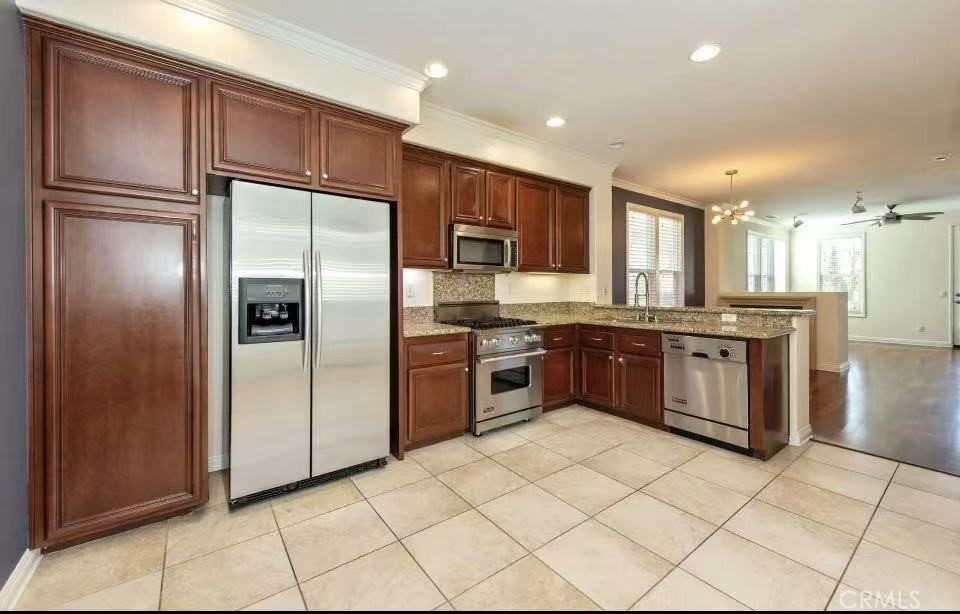 12 Tall Oak Property Photo 13