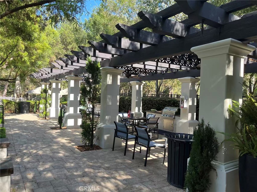 12 Tall Oak Property Photo 32