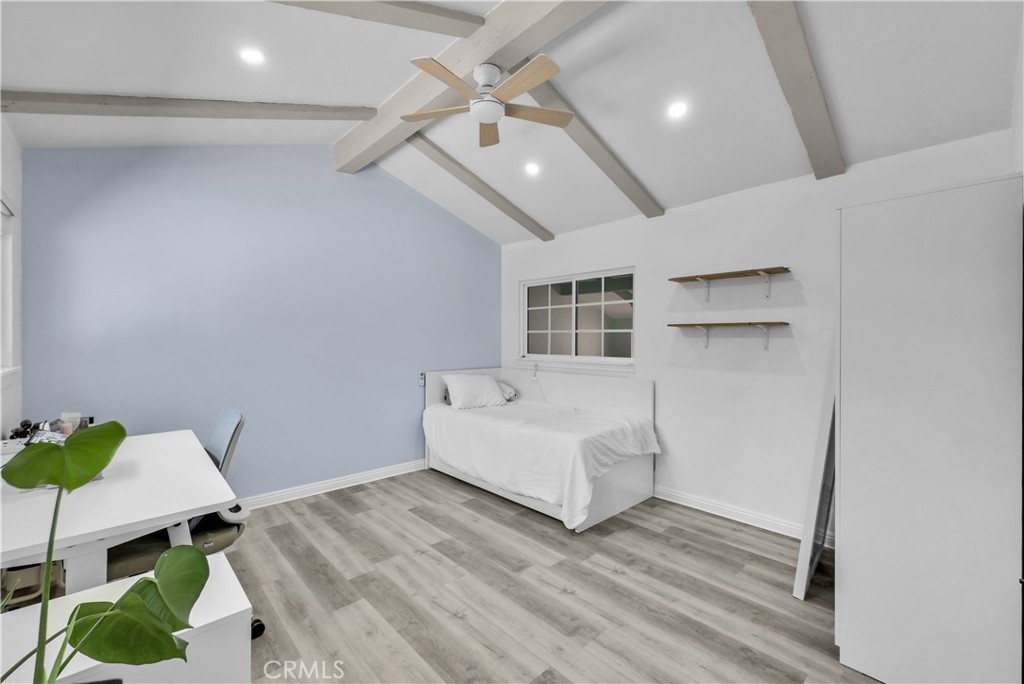 1000 Whitewater Property Photo 15