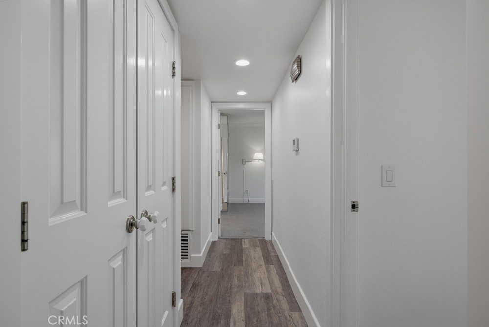 23411 Cambridge Property Photo 15