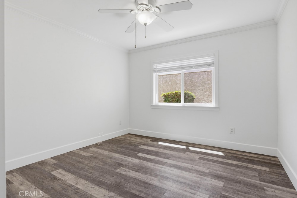 23411 Cambridge Property Photo 16