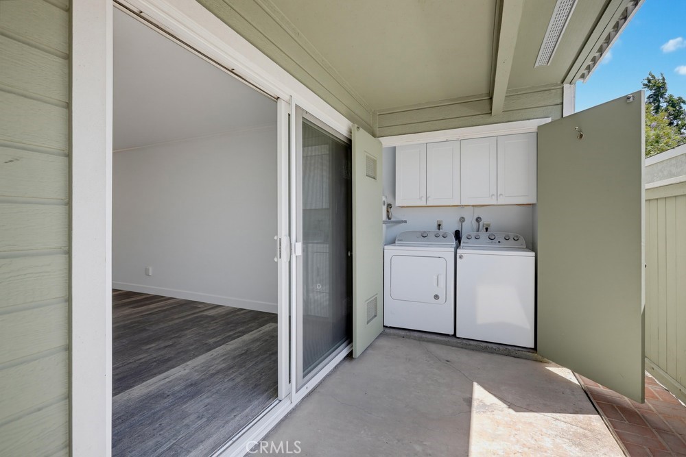 23411 Cambridge Property Photo 27