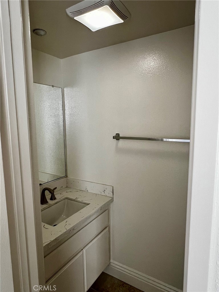 1805 Crescent Oak Property Photo 9