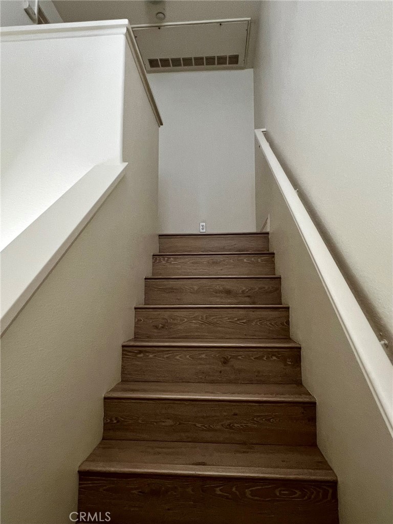 1805 Crescent Oak Property Photo 10