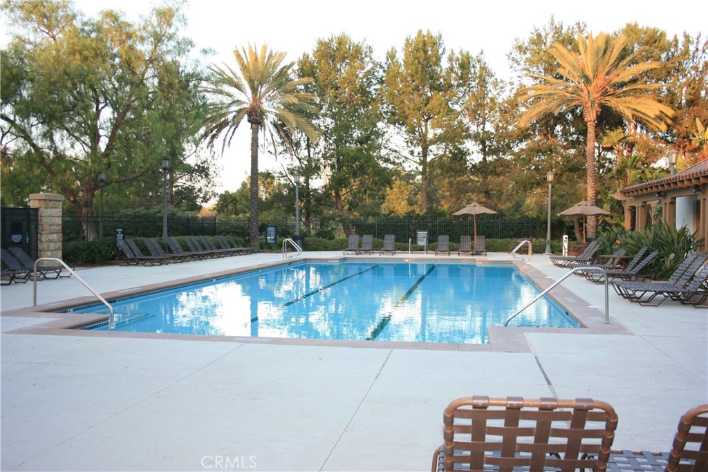1805 Crescent Oak Property Photo 17