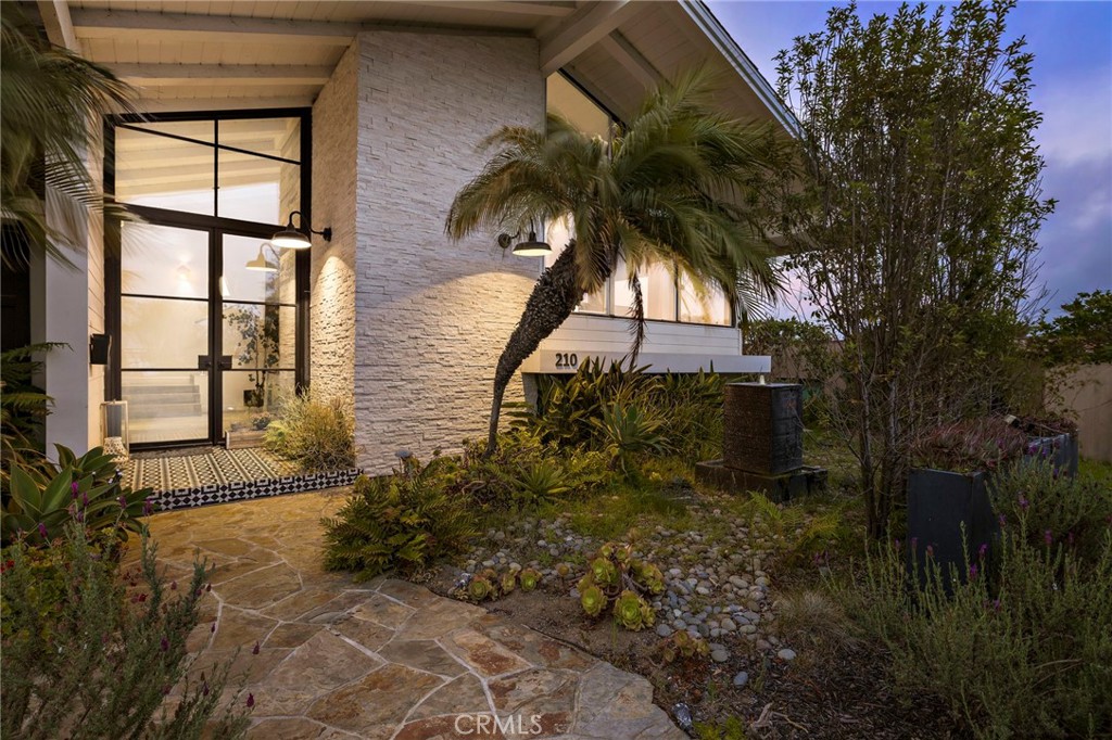210 Monarch Bay Property Photo 3