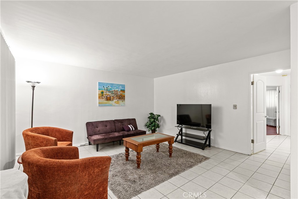 444 Obispo Avenue 3 Property Photo 3