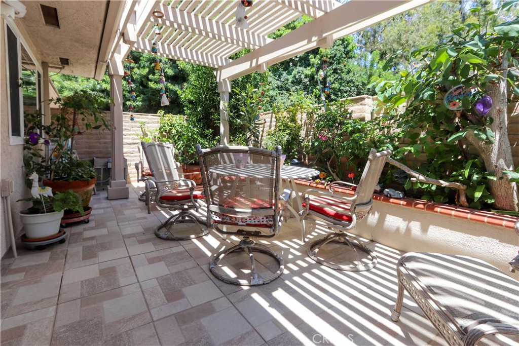 5086 Cinnamon Property Photo 8
