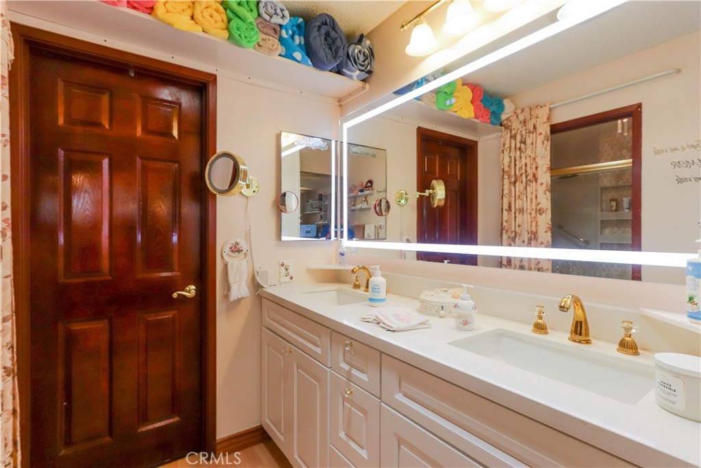5086 Cinnamon Property Photo 17