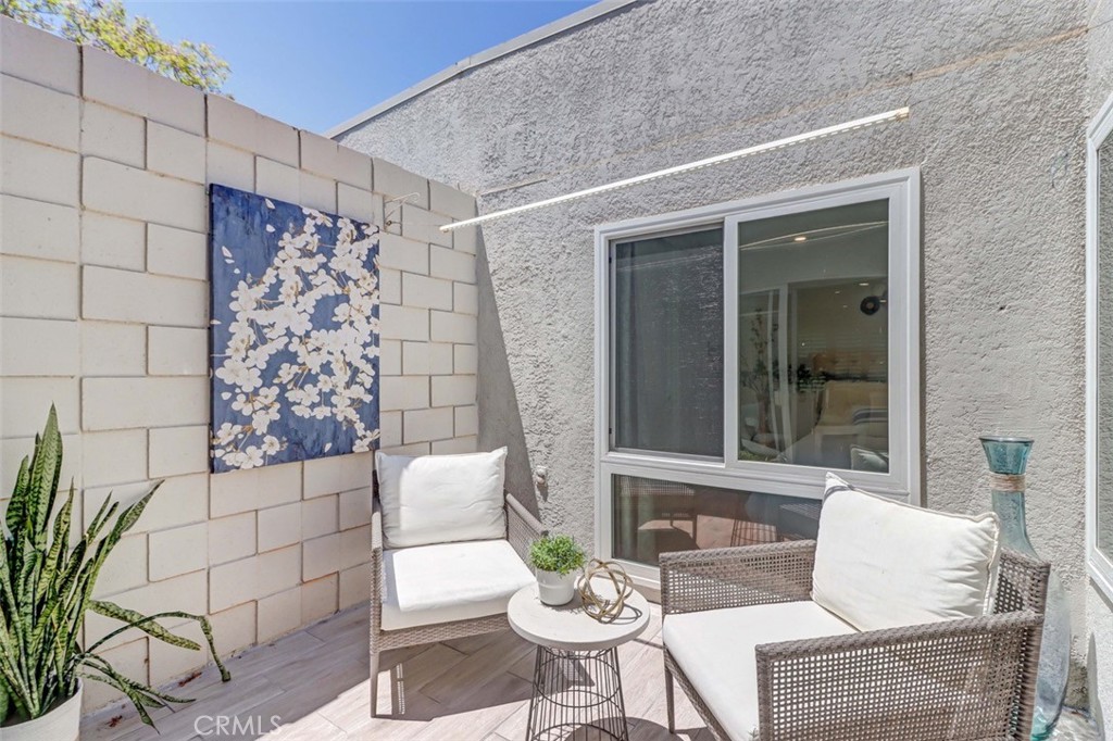 2305 Via Puerta Property Photo 19