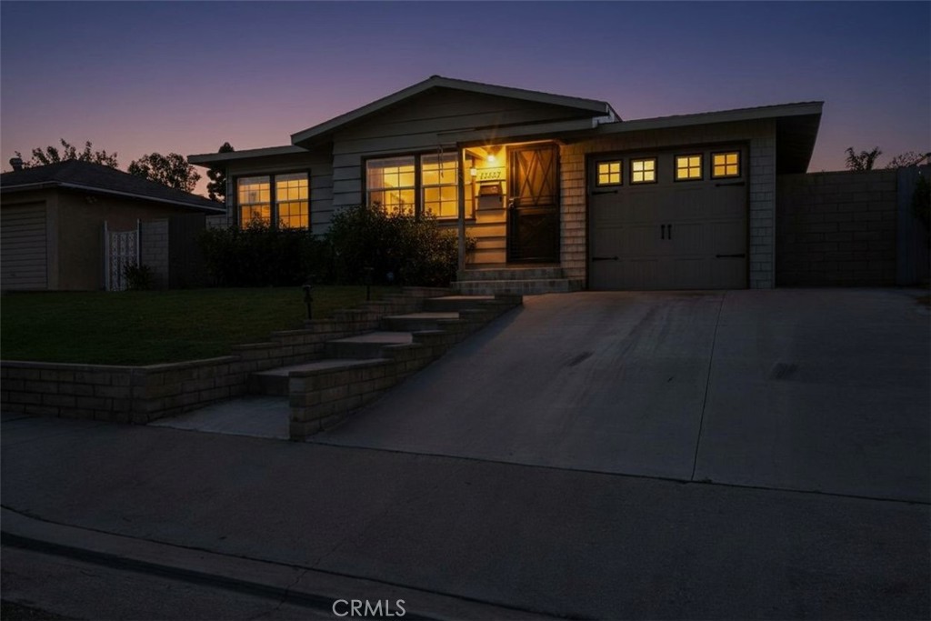 12237 Burgess Property Photo 9