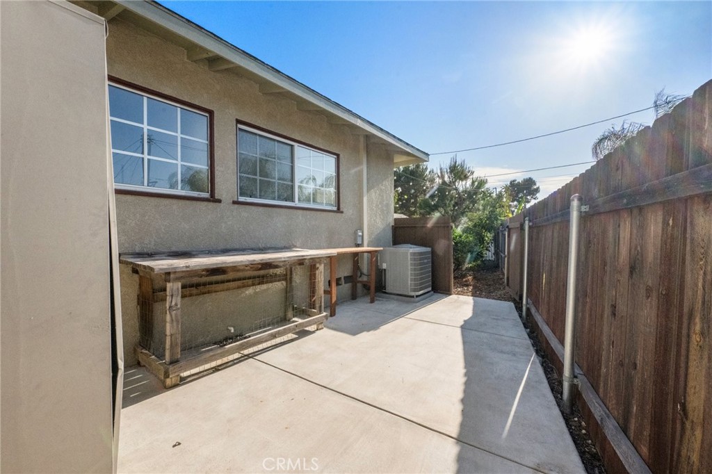 12237 Burgess Property Photo 18