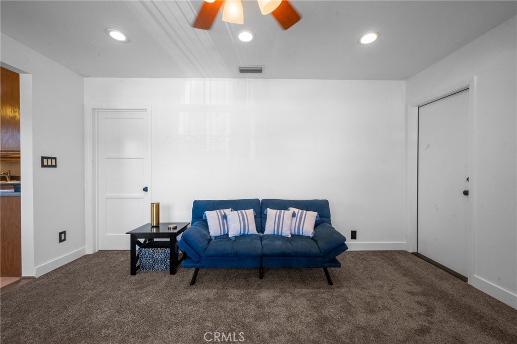 12237 Burgess Property Photo 24