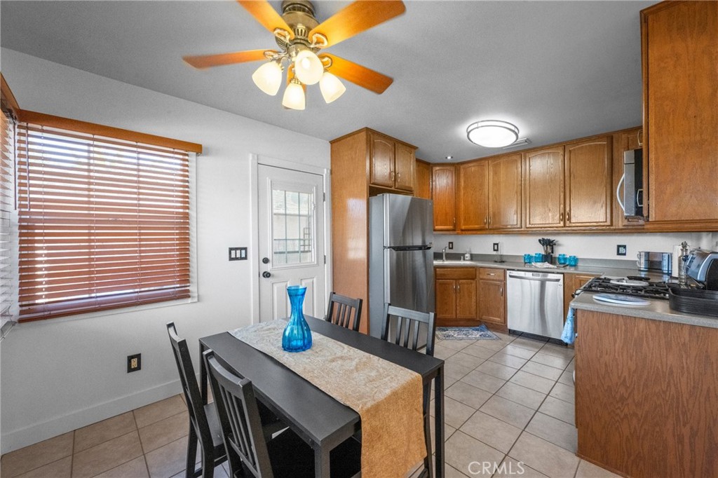12237 Burgess Property Photo 28
