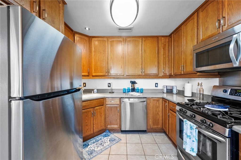 12237 Burgess Property Photo 33