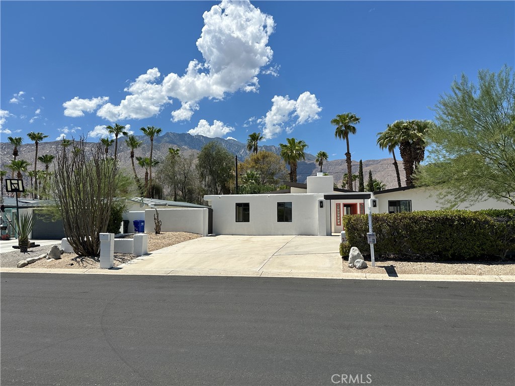 2341 N Duane Road